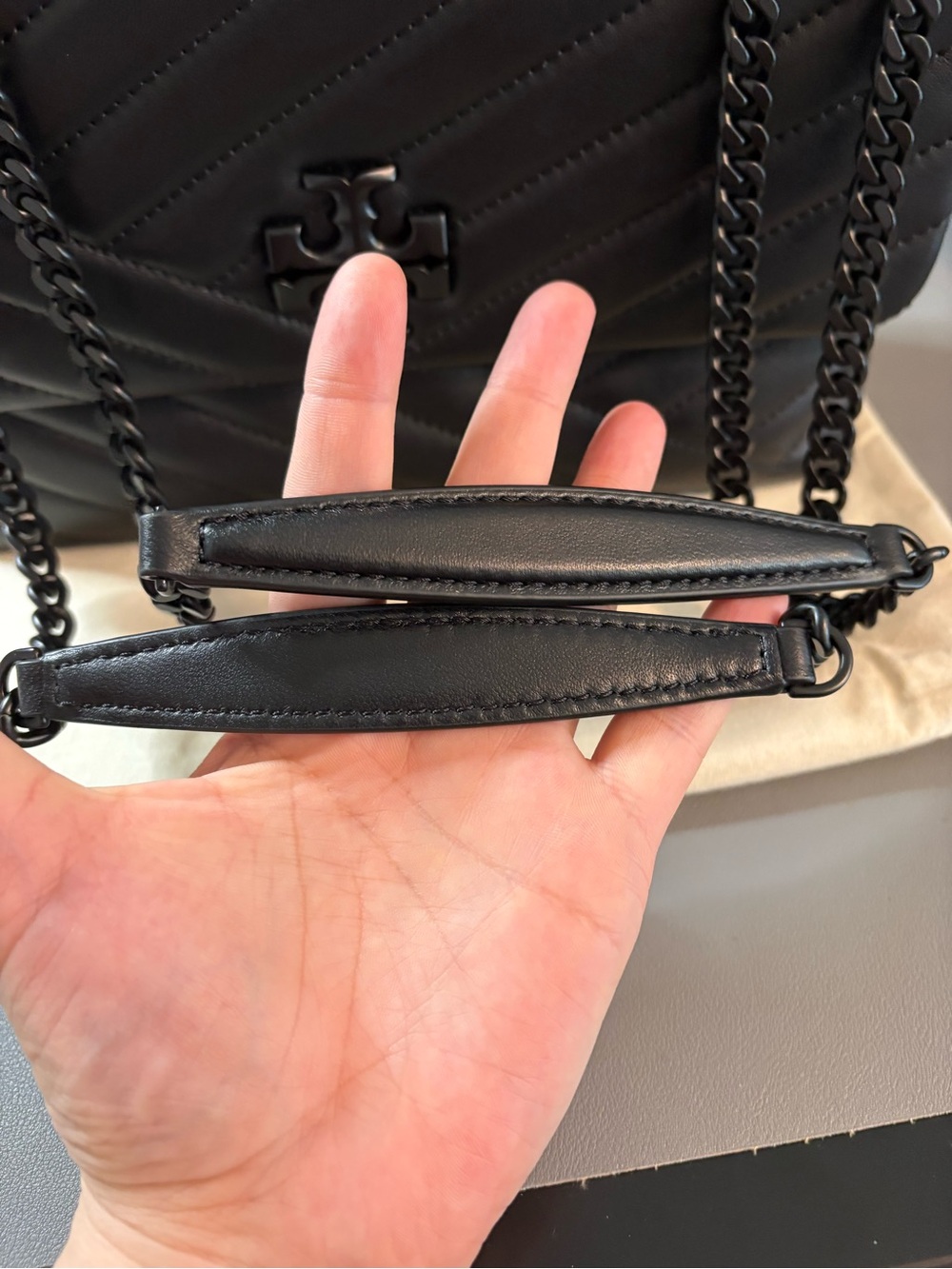 Tory Burch Kira Chevron Powder Coated  Convertible Shoulder Bag - Picture 7 of 12